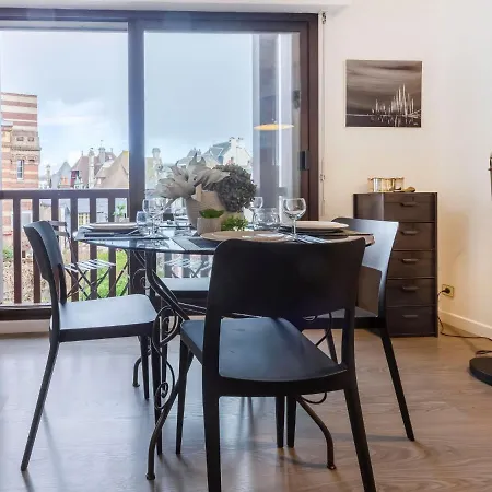 Jean Mermoz By Interhome * Ντοβίλ